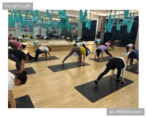 孔帕尼这训练强度，40岁了还在健身房加练到凌晨？