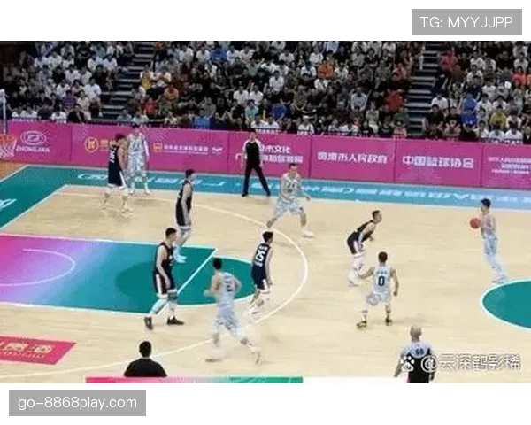 掩护犯规判定标准是什么？实战中如何避免被判掩护犯规